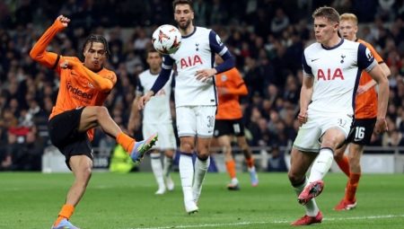 İngiltere’de kazanan çıkmadı: Çeşit Almanya’ya kaldı!