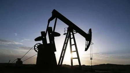 ABD’den İran ordusunun petrol satışlarına yönelik yeni yaptırımlar