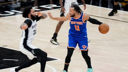 Spurs’ü mağlup etti, 53 yıllık hasreti bitirdi: NBA’de şampiyon New York Knicks